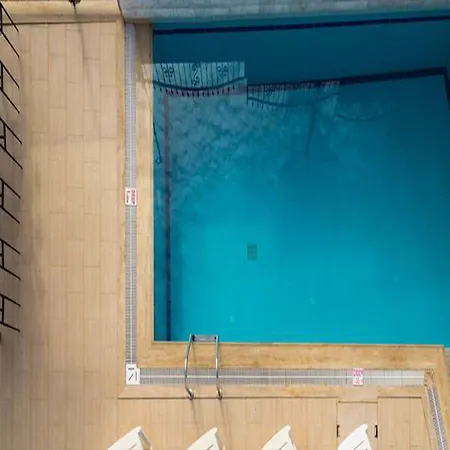 Aparthotel Portofino 3*